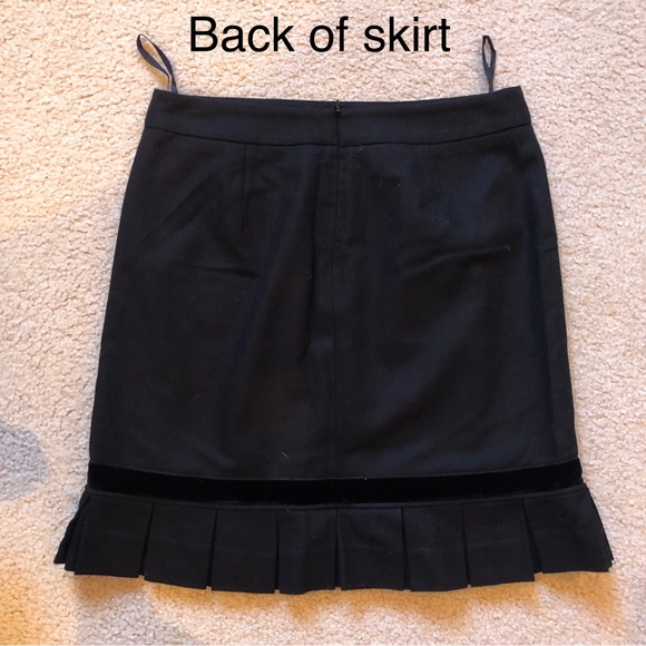 Banana Republic Black Skirt - Picture 10 of 11
